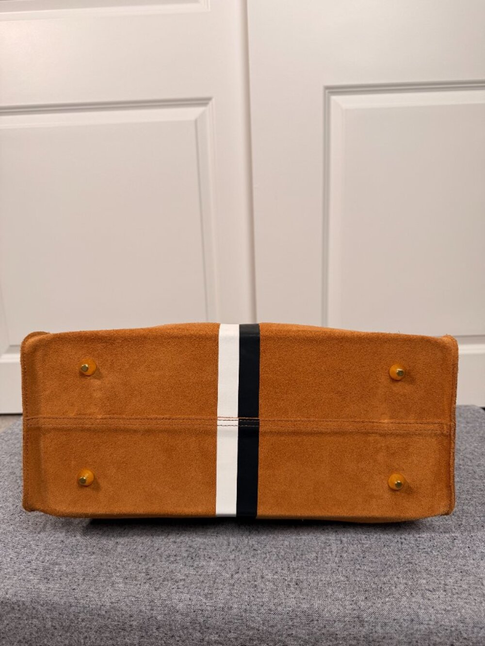 NWOT CLARE V Simple Tote in New Camel Suede with Black/White Stripes - Picture 4 of 9